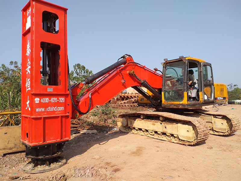 高速液壓夯實機(jī) 高速液壓夯實機(jī)